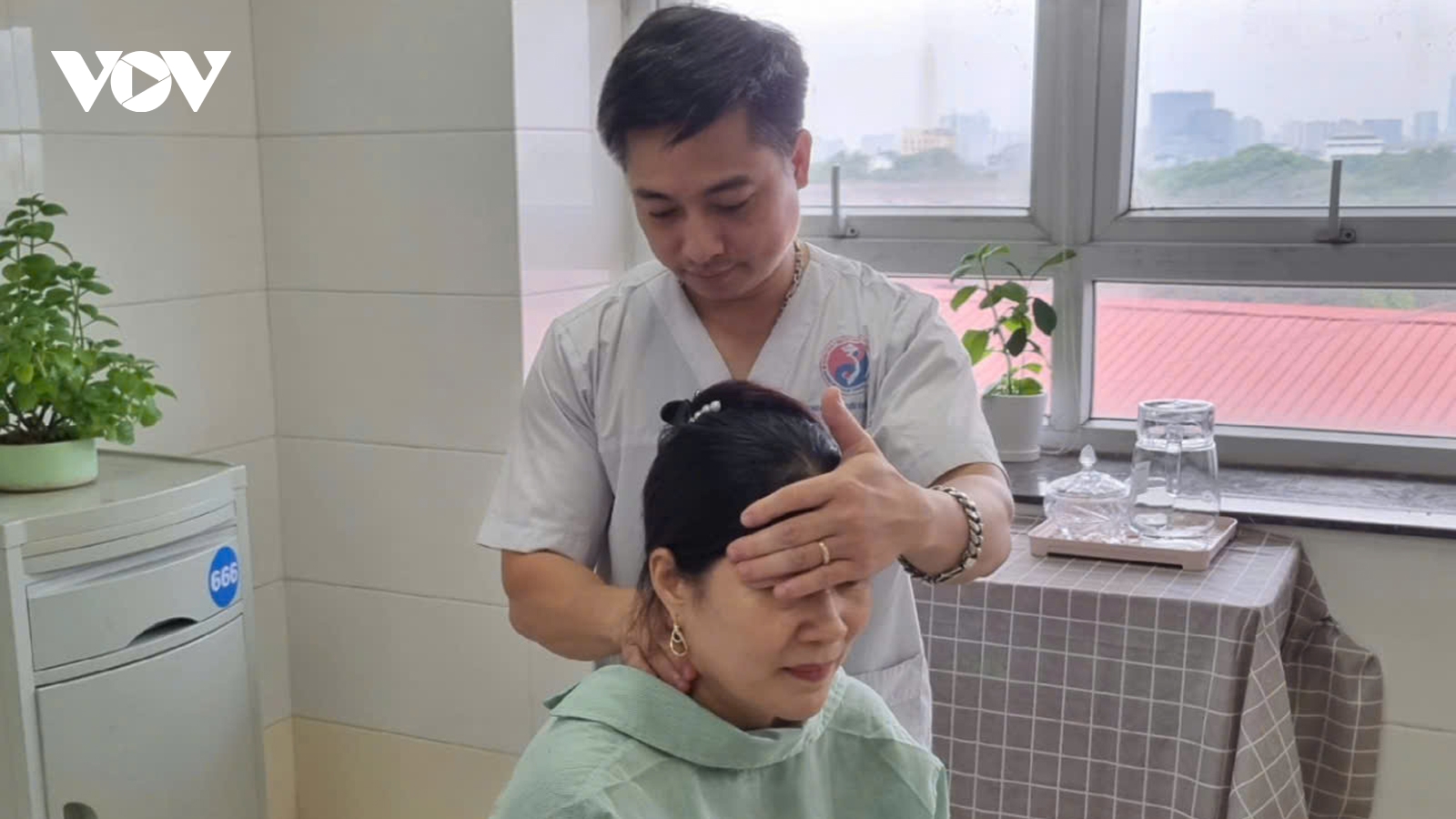 Massage cổ vai gáy sai cách và những nguy cơ tiềm ẩn